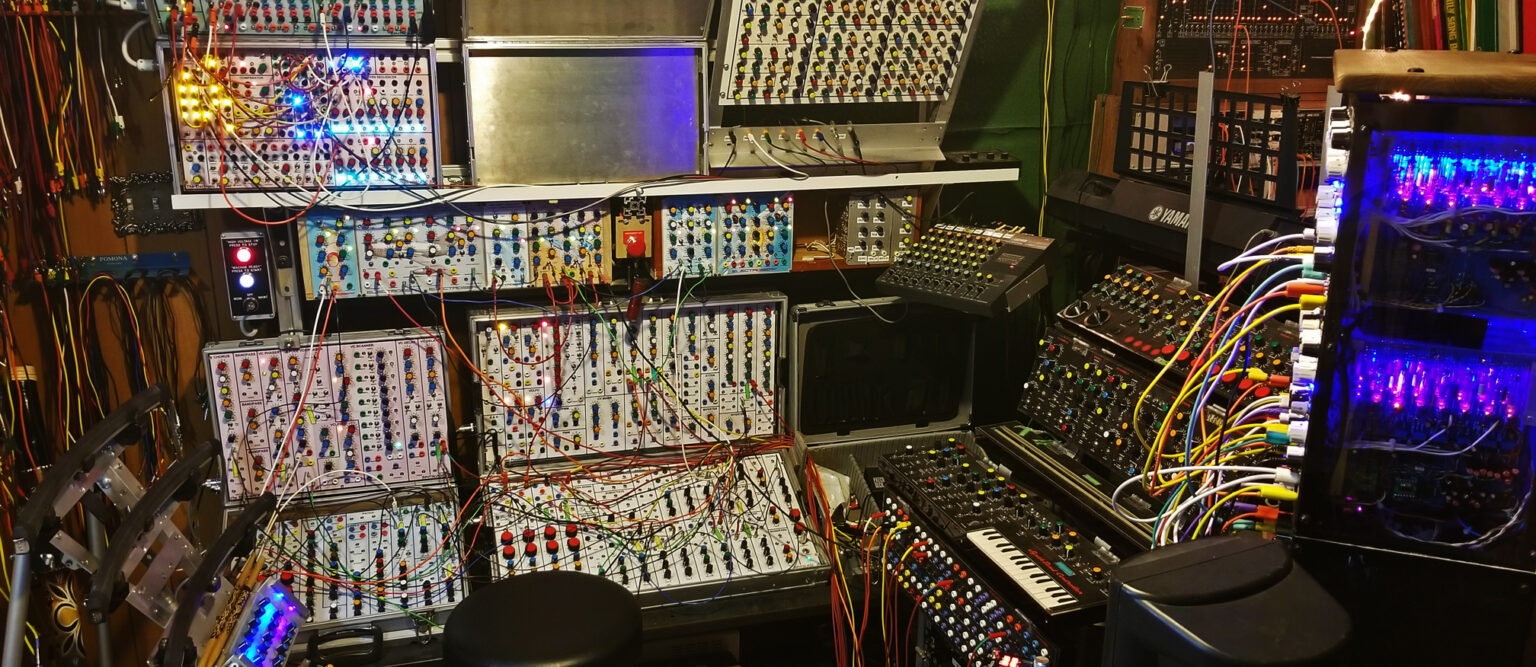 synthwide